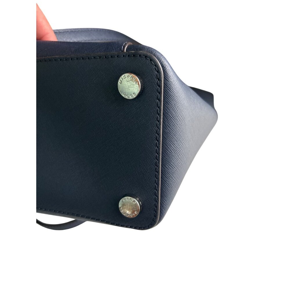 Michael Kors Navy Leather Tote Handbag With Silver MK Charm & Zipper Closure - Picture 11 of 14